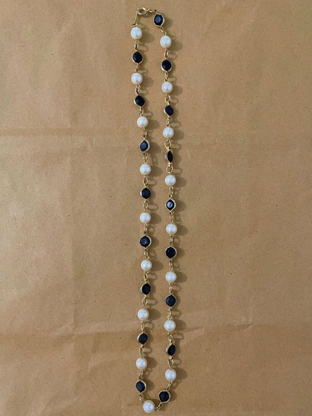 Vinatge White Faux Pearl and Black Bead Chain Link Necklace